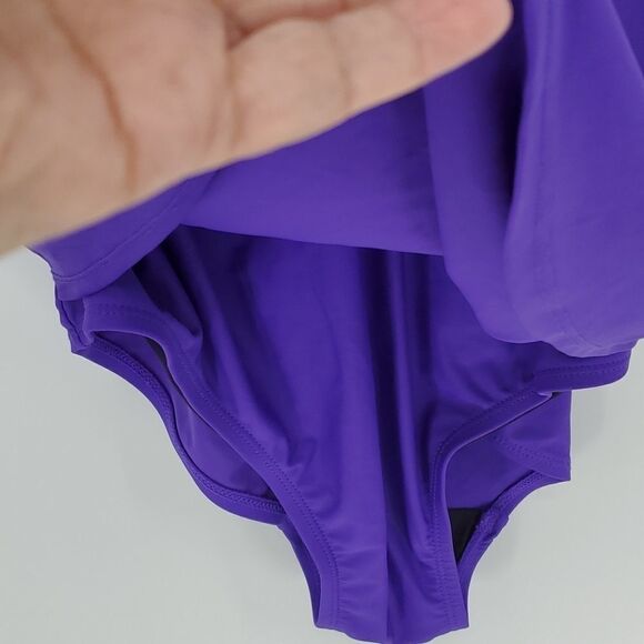 Beach Belle, one peice bathing suit. Size 18.. Good used condition - Picture 2 of 9